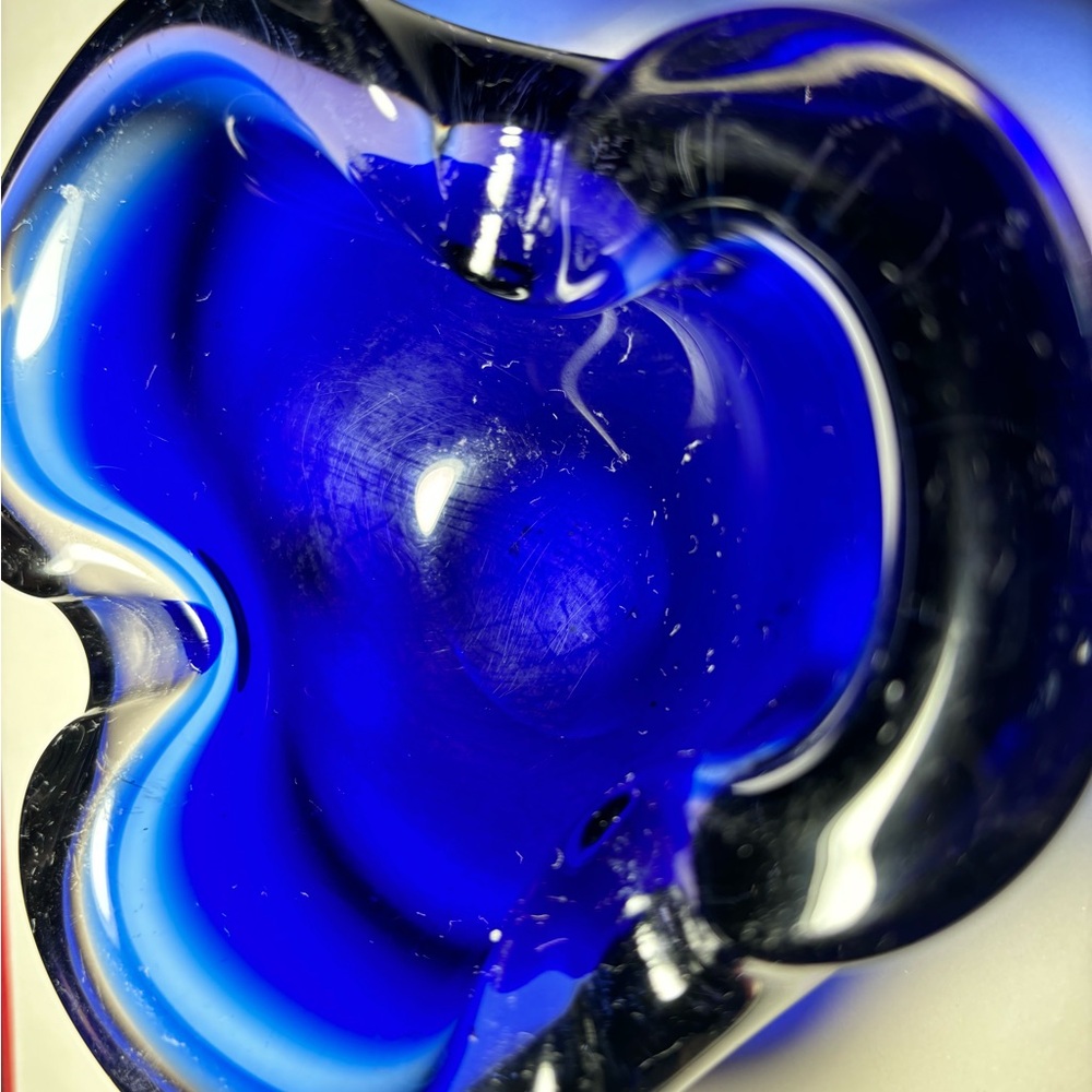 1940s Colbolt Blue UV reactive Uranium THICK ashtray/ candy dish